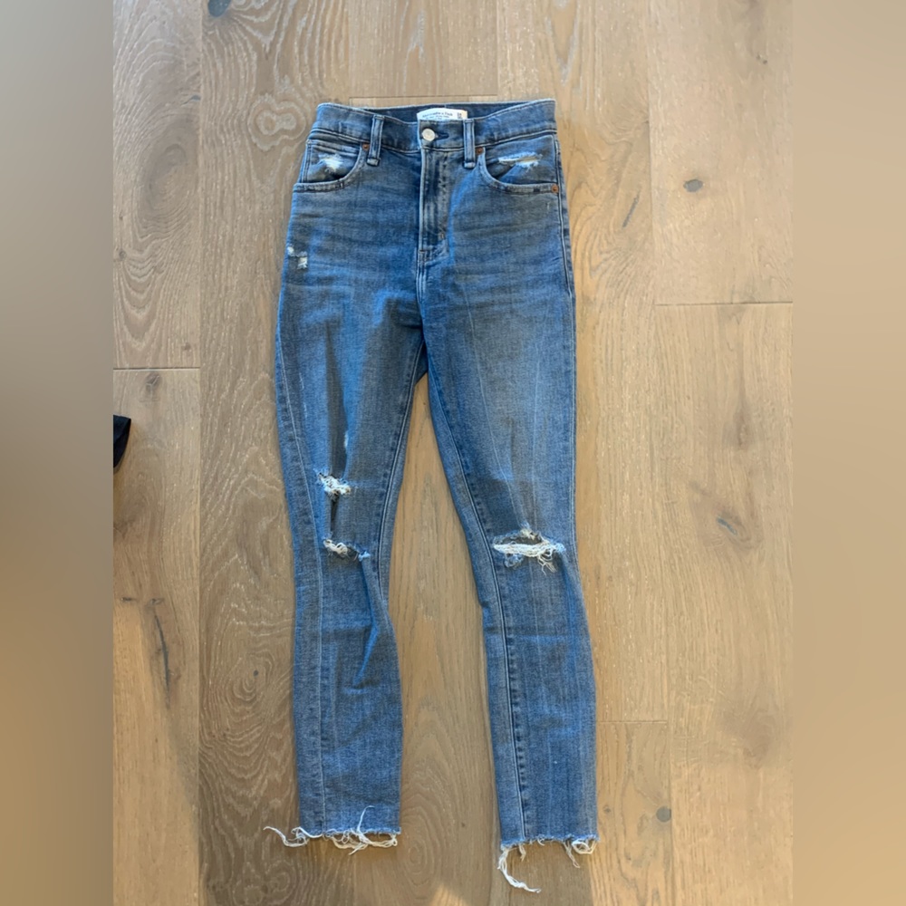 Abercrombie & Fitch. Super skinny stretch fit jeans. Two are 00. The black are 0